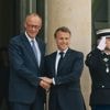 L'Allemagne et la France vont mettre en place un "conseil de défense et de sécurité" commun, annonce Emmanuel Macron