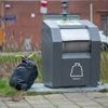 Politie treft slapende man aan in ondergrondse vuilcontainer