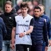 Rode kaart Goes volgens AZ-coach Martens onterecht: 'Anders viert hij het niet'