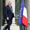 Suppression de deux jours fériés : François Bayrou, seul contre tous, persiste et signe