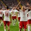 Polen wint in poule van Oranje, Duitsland herpakt zich en Spanje laat niets heel van Turkije