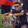 Doué in bijzonder rijtje na glansrol in Champions League-finale: 'Een droom'