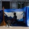 A quelques jours de la rentrée scolaire, au moins 2 159 enfants dorment toujours dans la rue en France, un chiffre en hausse
