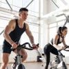 Wetterunabhängig und ohne nervigen Verkehr: Indoor Cycling ist eine echte Alternative zur Radtour