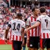 Topaankoop Van Bommel valt uit met rugblessure bij oefenzege PSV op Athletic