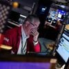 Leichte Gewinnmitnahmen: Wall Street wartet gespannt auf Fed-Votum