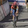 Giro 2025. Giulio Ciccone contraint à l’abandon après une chute violente lors de la 14e étape