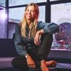 Jess Donckers keert terug naar het scherm als relatietherapeute: “Ik sta nu veel steviger in mijn schoenen”