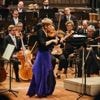 Wenn Schmetterlinge tanzen: Isabelle Faust und Les Siècles beim Berliner Musikfest