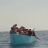 Eurozapping : des migrants victimes d'un naufrage en Italie
