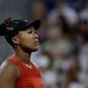 US Open: Rot und funkelnd: Tennisstar Osaka fällt mit Haarschmuck auf
