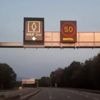 Nu ook in Parijs: let op voor deze ‘ruit’ boven de weg, waarbij boete op de loer ligt