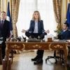 « Sous contrôle » sur Arte, une série politique décalée avec Léa Drucker