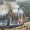 Au Canada, des feux de forêt conduisent à l'évacuation de 17 000 personnes