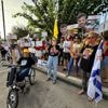 Familieleden van gijzelaars protesteren aan woningen van Israëlische ministers