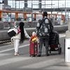 Raus aus Deutschland?: "Für viele wäre es der Tag, an dem die AfD an die Regierung kommen würde"