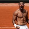 VIDEO. "Ici c'est Paris !", "j'ai jamais vu ça"...  Arthur Fils explose de joie en se qualifiant pour le 3e tour de Roland-Garros après un intense marathon