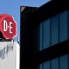 Douwe Egberts komt in Amerikaanse handen: Keurig Dr Pepper koopt moederbedrijf voor 15,7 miljard euro