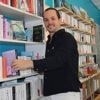 PORTRAIT. « Les réseaux donnent envie de lire aux gens » : ce Breton est influenceur littéraire