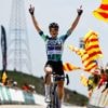 Demi Vollering nieuwe leider in Ronde van Catalonië na knappe overwinning in bergetappe